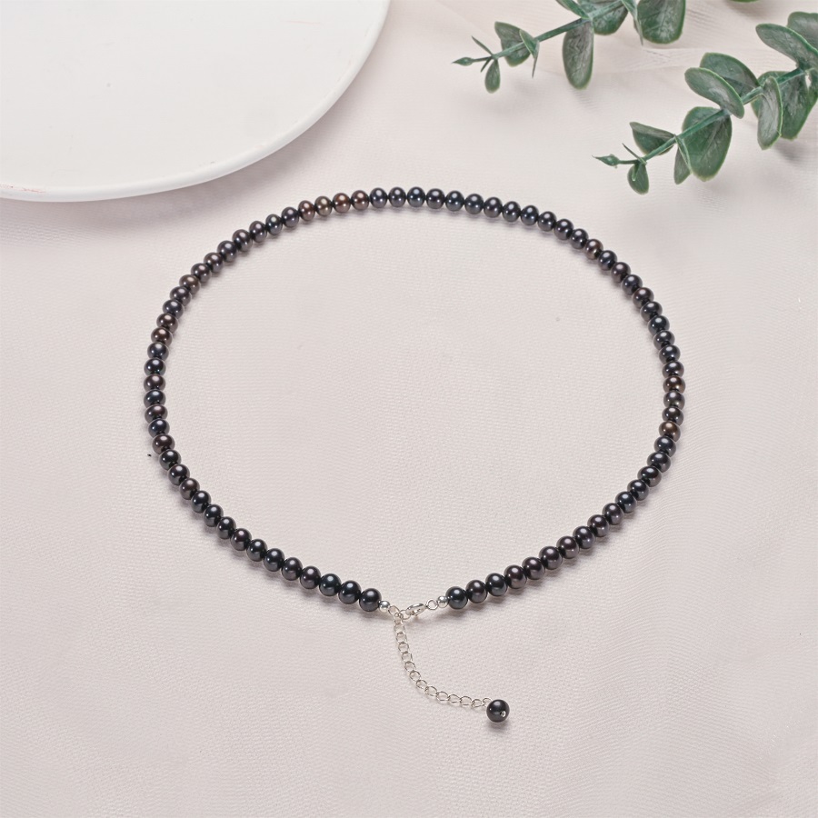 Pearl Trim Chain - Hengsheng 5-6,5 мм почти круглые черные