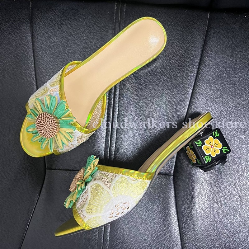 Летние шлепанцы с переливающей – обзор и цена Embroidery Embellishments
